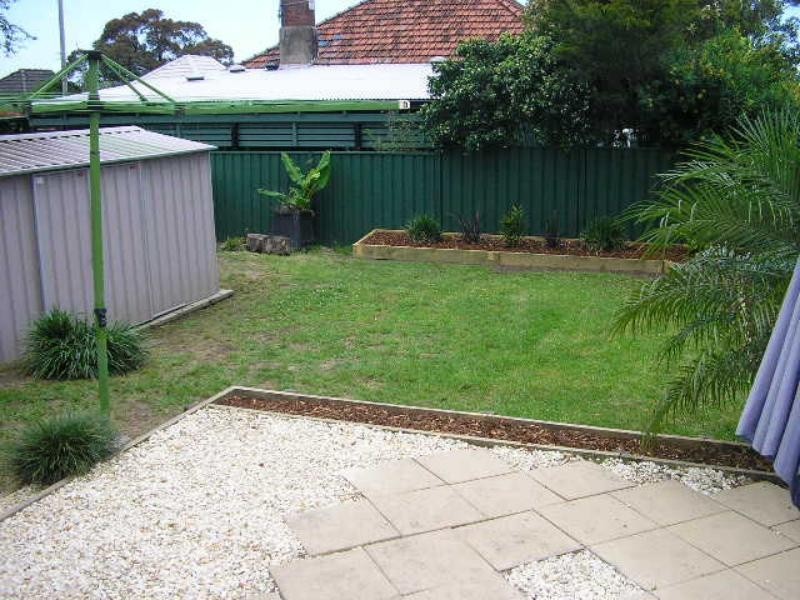 99A BARTON St, Mayfield NSW 2304