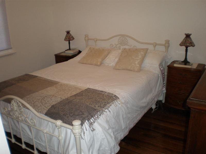 94 Dawson St, Cooks Hill NSW 2300