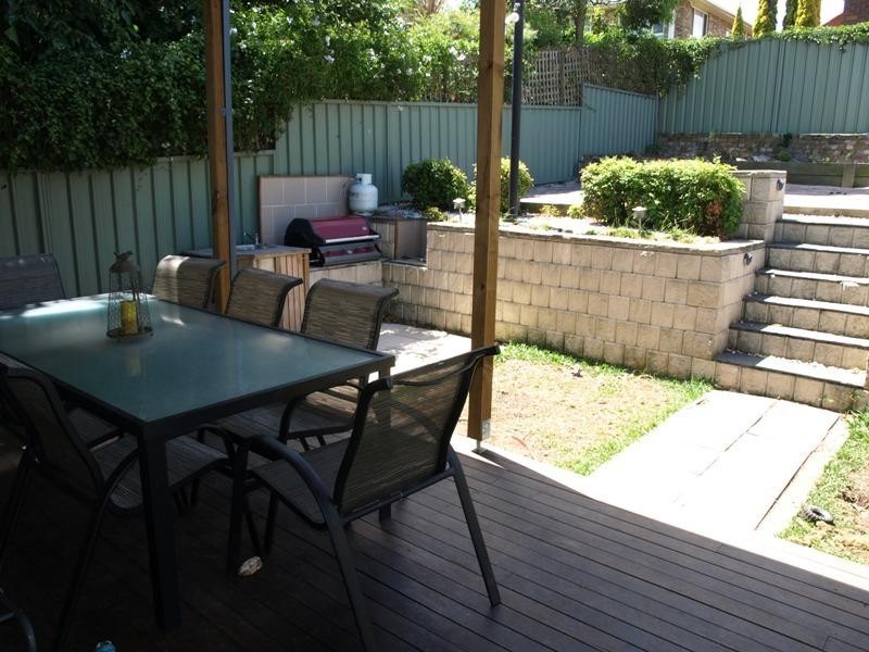 11 Cross St, Mayfield NSW 2304