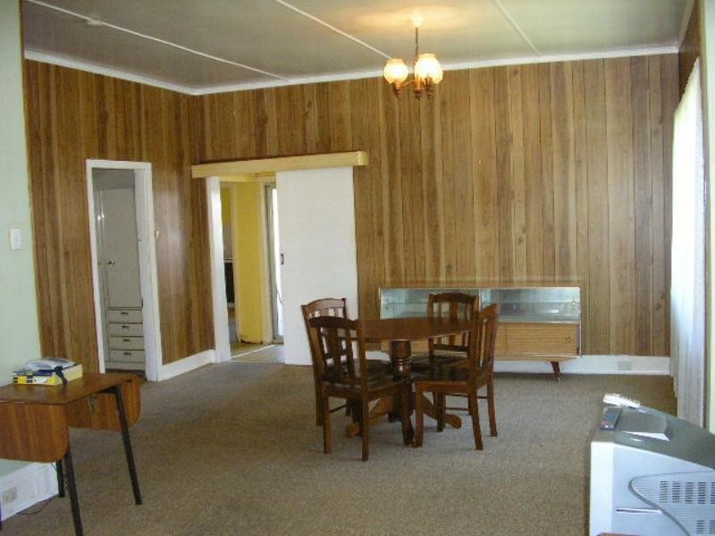 82 Henry St, Tighes Hill NSW 2297