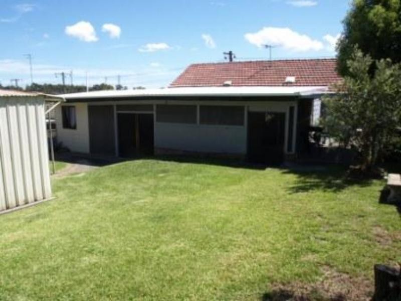 43 Stevenson Ave, Mayfield West NSW 2304