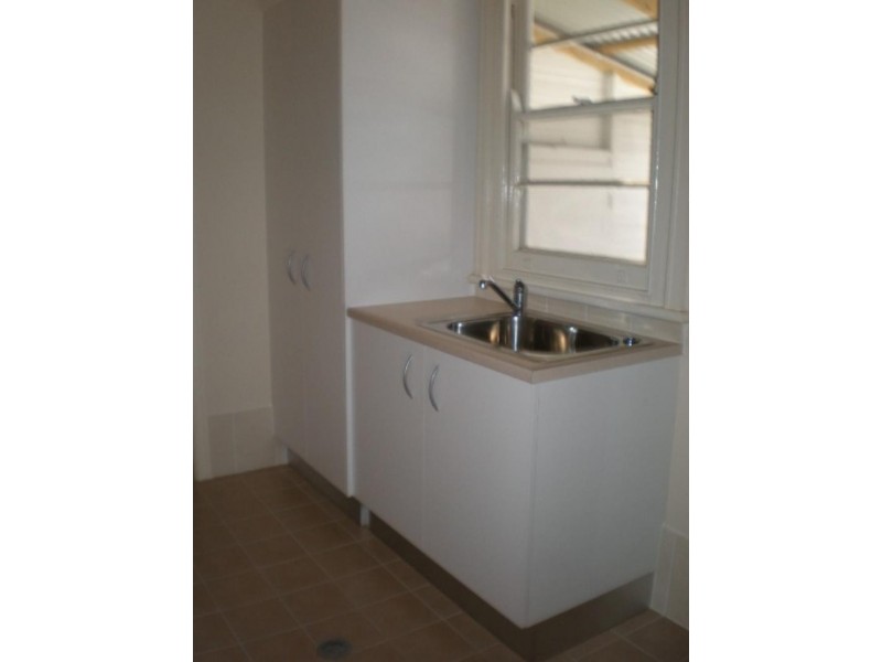 18 Sharpe St, Mayfield NSW 2304