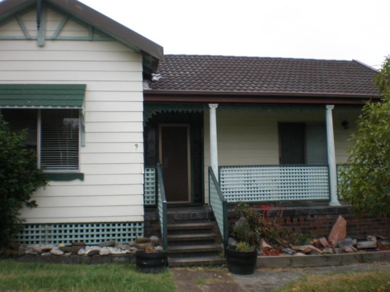 9 Dangar St, Wallsend NSW 2287