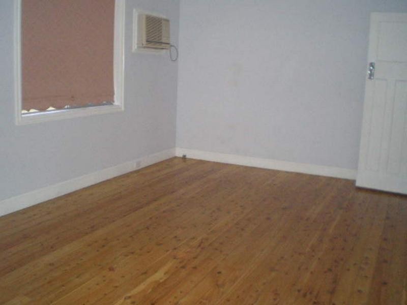 6 Havelock St, Mayfield NSW 2304