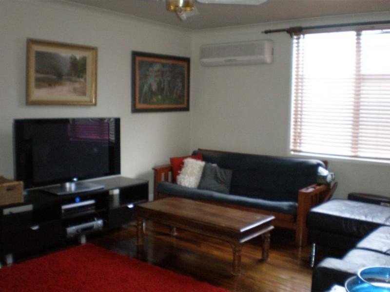 3 Curtis St, Mayfield NSW 2304