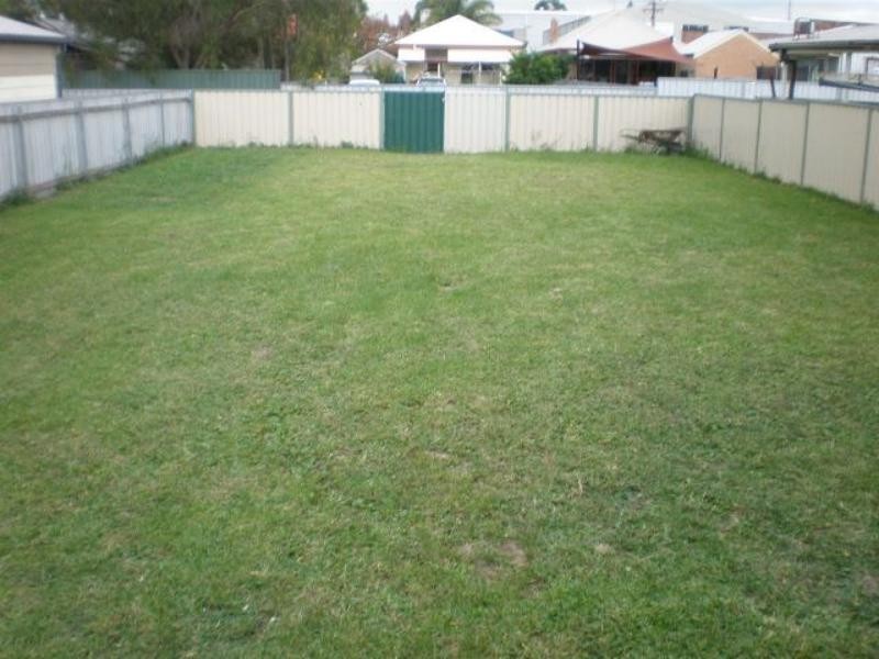 2/60 Young St, Lambton NSW 2299