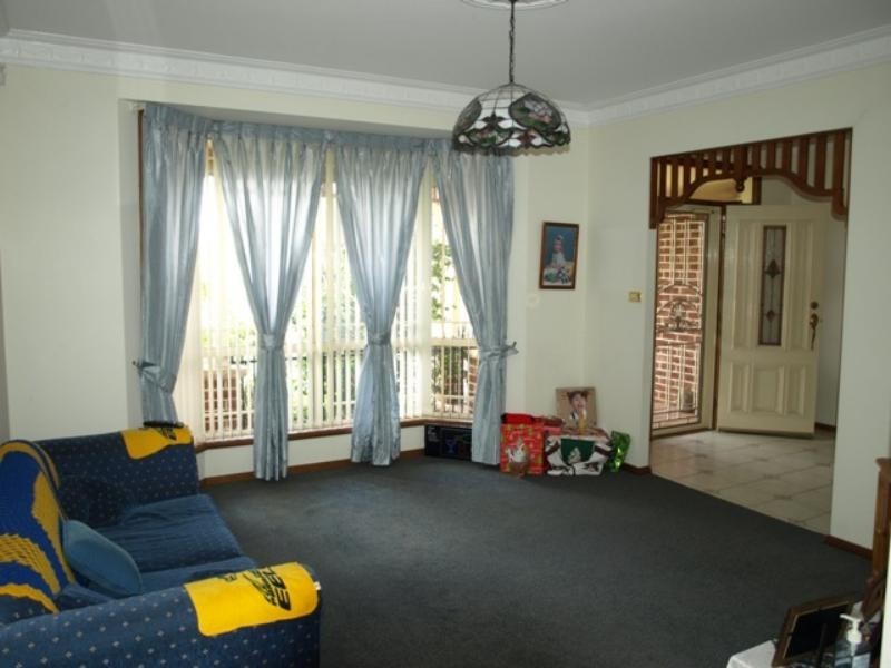 22  Olearia Cres, Warabrook NSW 2304