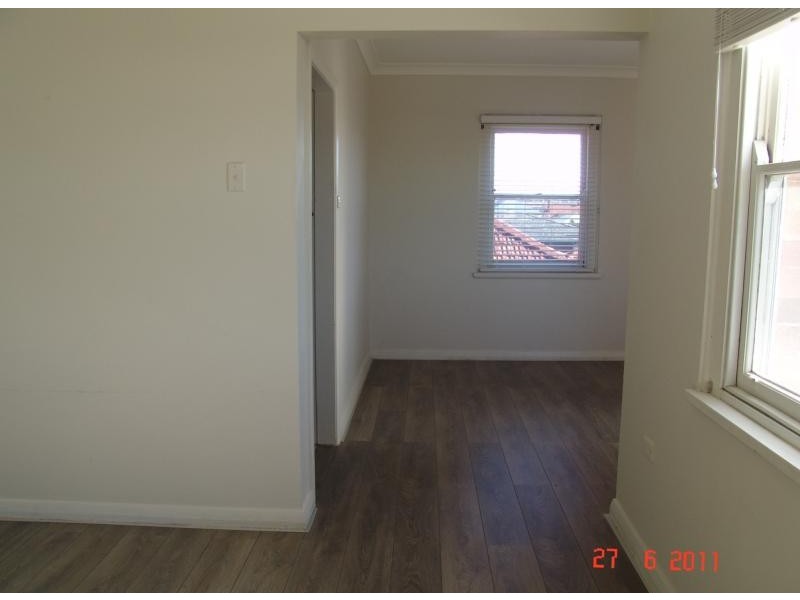 3/26  Highfield St, Mayfield NSW 2304