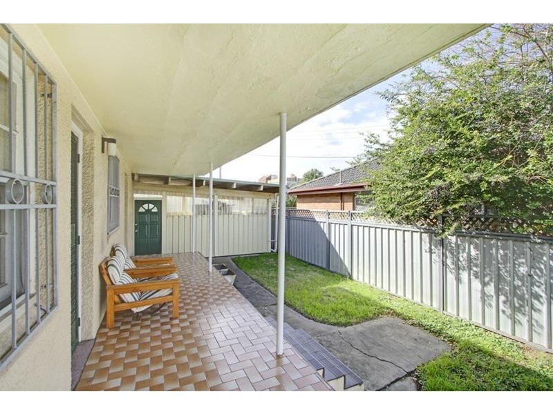 71 Hanbury St, Mayfield NSW 2304
