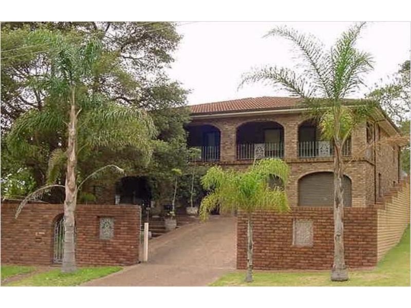 1 Aberfeldy Cl, Charlestown NSW 2290