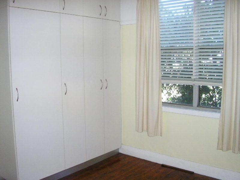 13 Agnes St, Mayfield NSW 2304