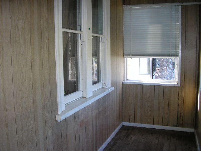 13 Agnes St, Mayfield NSW 2304