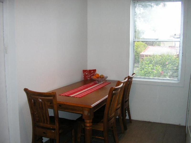 18 Arnold  St, Mayfield NSW 2304