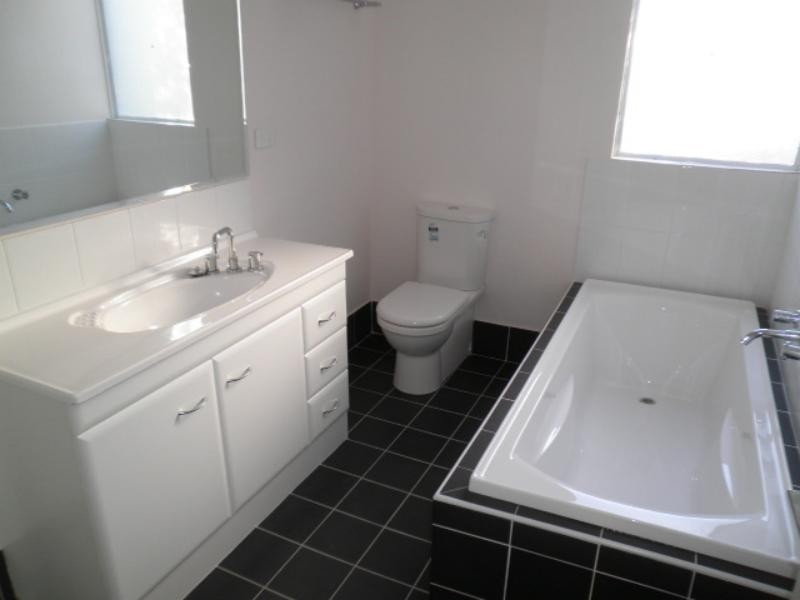 2/67 Bull St, Mayfield NSW 2304