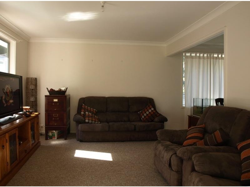 428 Warners Bay Rd, Charlestown NSW 2290