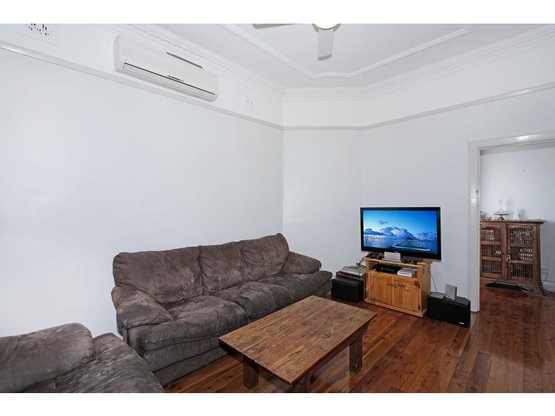 30 Wilkinson  St, Mayfield NSW 2304