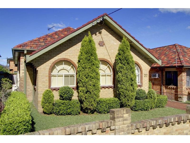27 Gamack  St, Mayfield NSW 2304