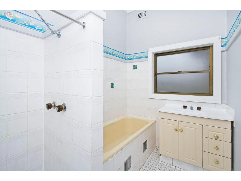 79 Scholey St, Mayfield NSW 2304