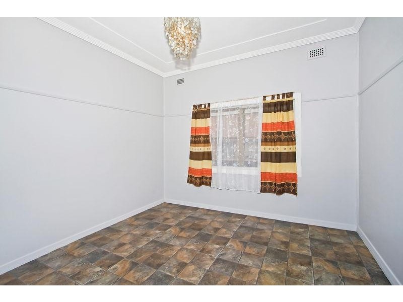 79 Scholey St, Mayfield NSW 2304