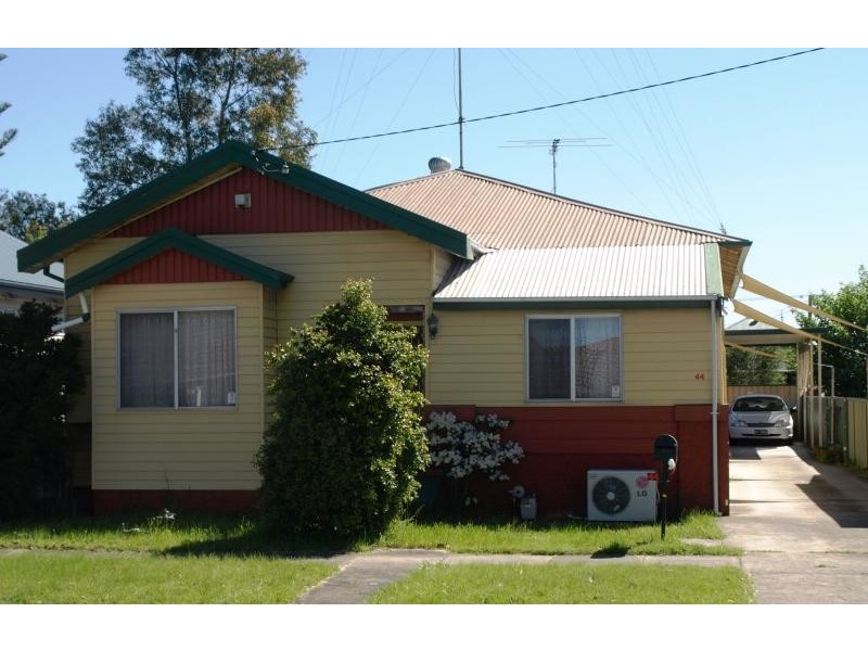 44 Henson Ave, Mayfield East NSW 2304