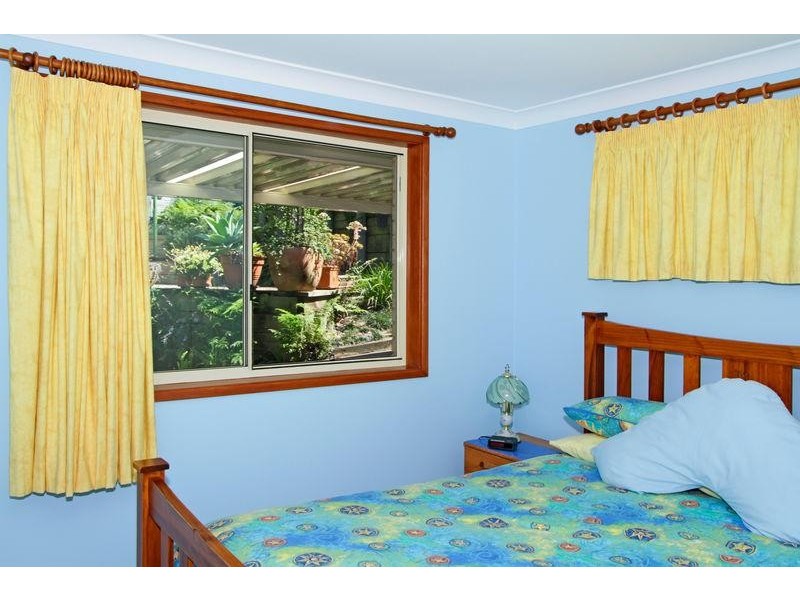 74  Mirambeena  St, Belmont North NSW 2280