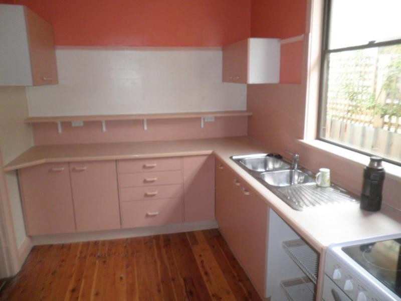 27 Gavey St, Mayfield West NSW 2304