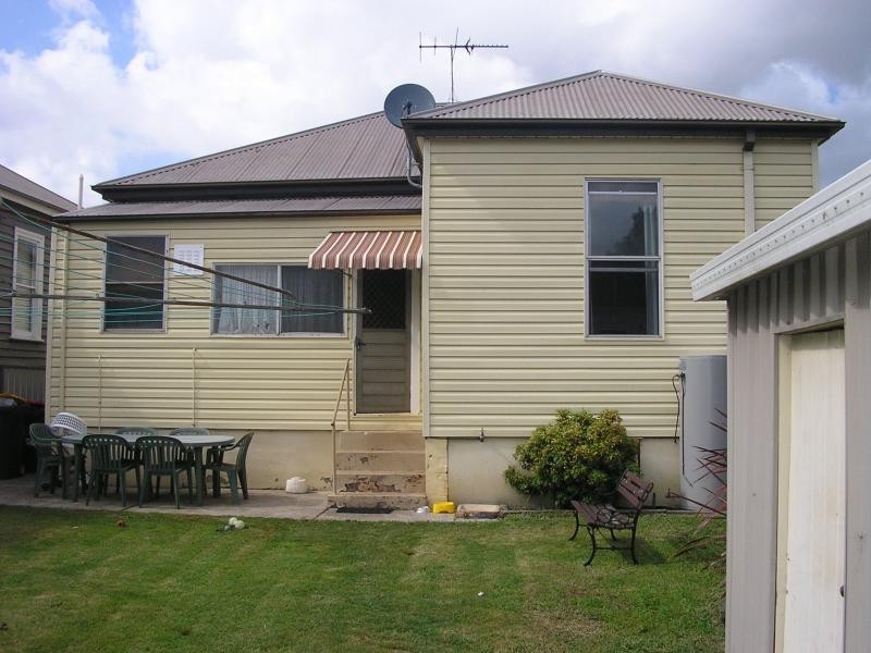 34 John St, Tighes Hill NSW 2297