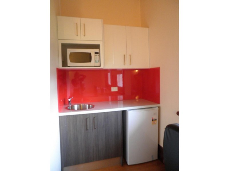 4 Pitt St, Mayfield NSW 2304