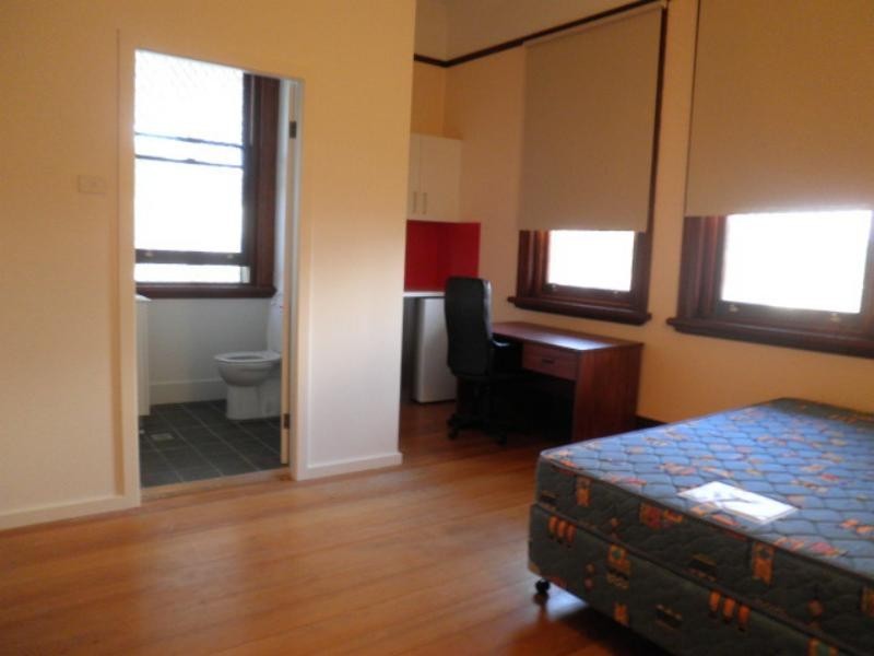 4 Pitt St, Mayfield NSW 2304