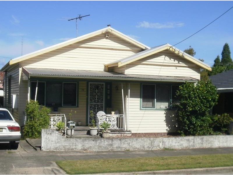 34 Nelson St, Mayfield NSW 2304