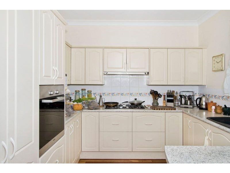 32 Morris St, Mayfield NSW 2304