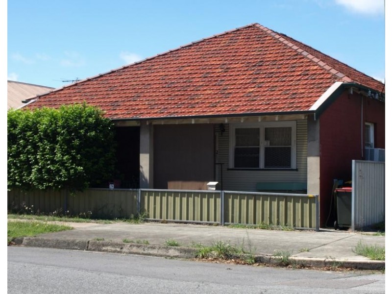 24 George  St, Mayfield East NSW 2304