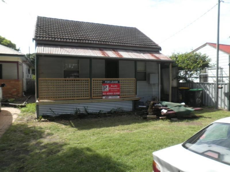 55 William St, Mayfield NSW 2304