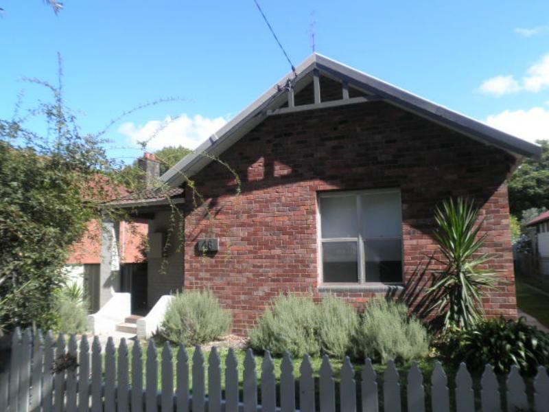 46 Kitchener  Pde, Mayfield NSW 2622