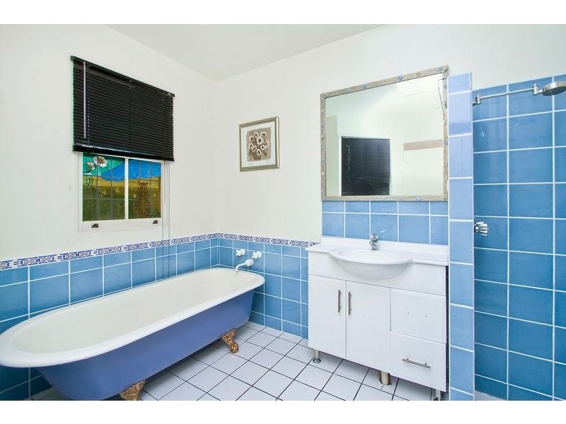 5 Edmund St, Mayfield NSW 2304