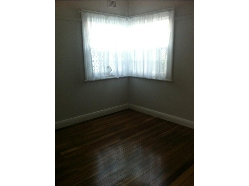 50 DOWNIE St, Maryville NSW 2293