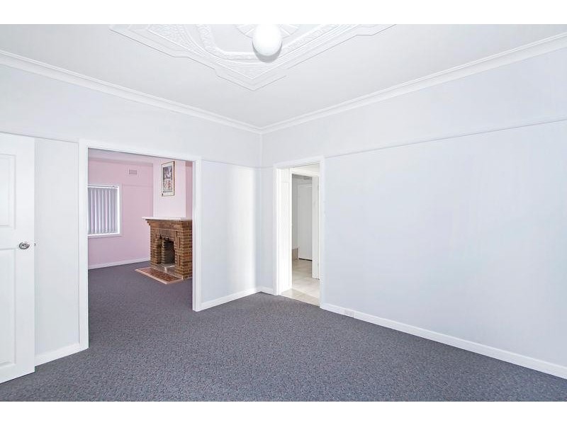 60 Young Rd, Lambton NSW 2299