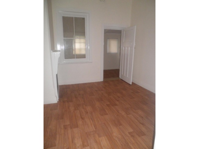 24 George St, Mayfield East NSW 2304