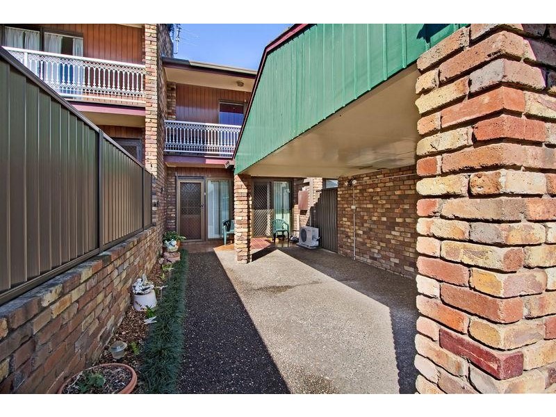 3/7a Section  St, Mayfield NSW 2304