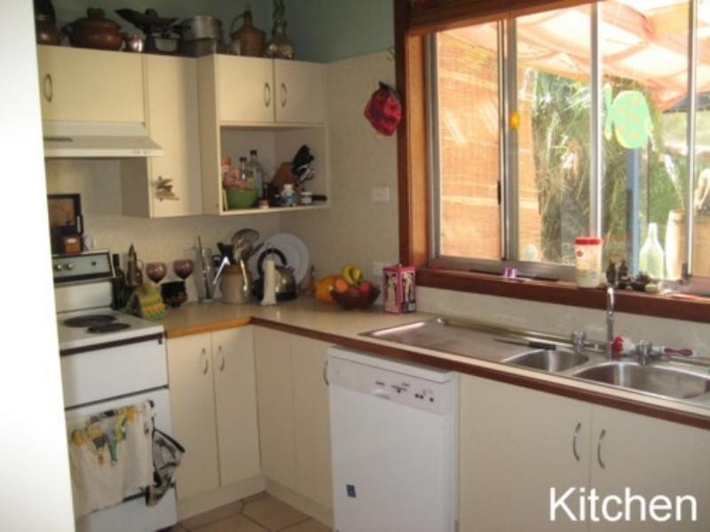 7 Church St, Mayfield NSW 2304