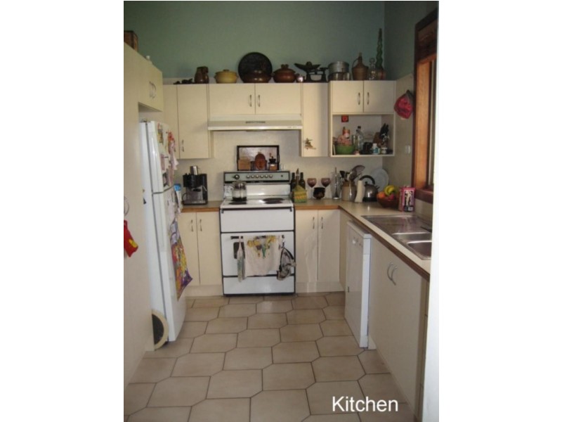 7 Church St, Mayfield NSW 2304