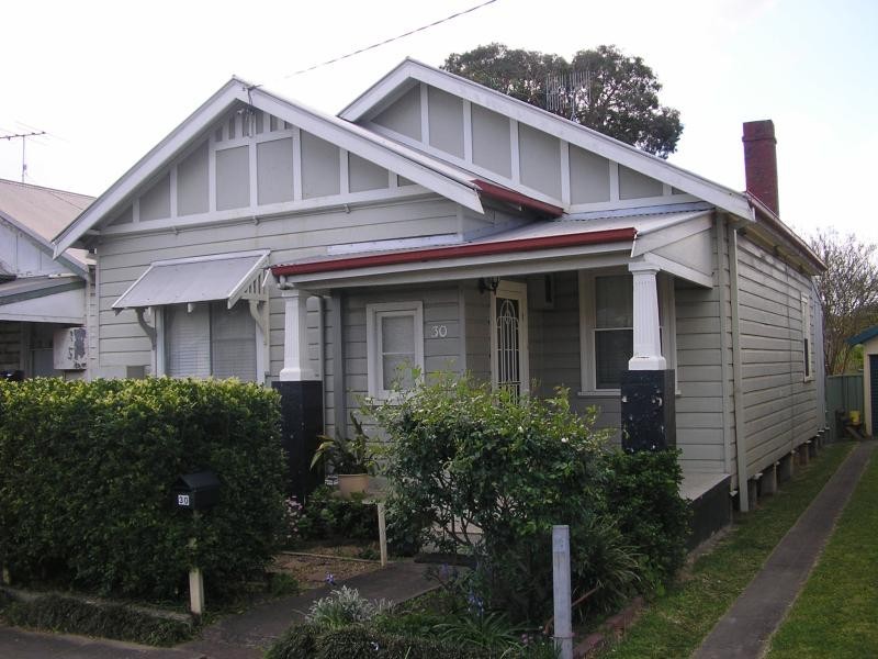 30 Macquarie St, Mayfield NSW 2304