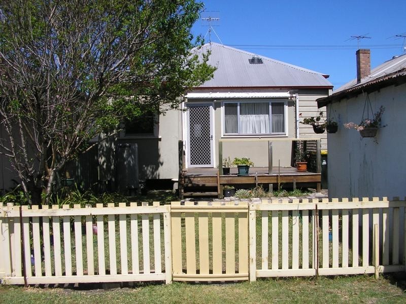 30 Macquarie St, Mayfield NSW 2304