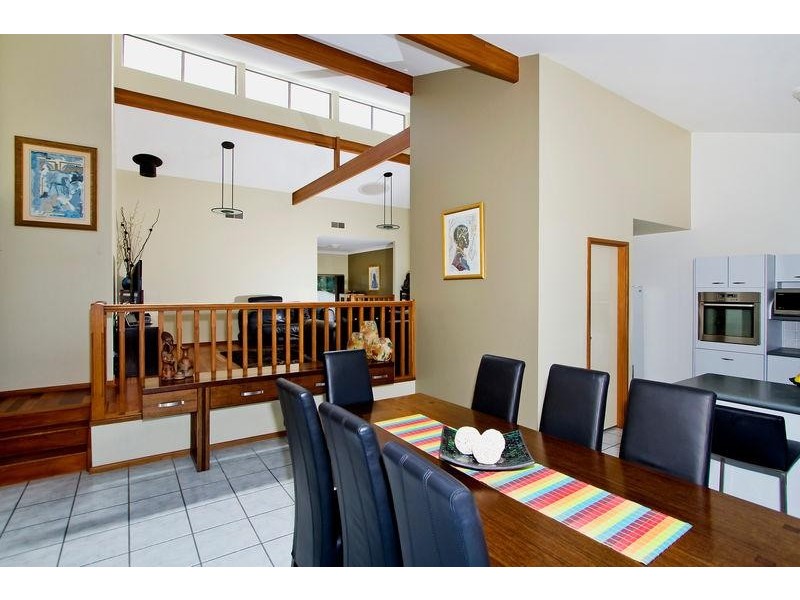 70 Mirambeena  St, Belmont North NSW 2280