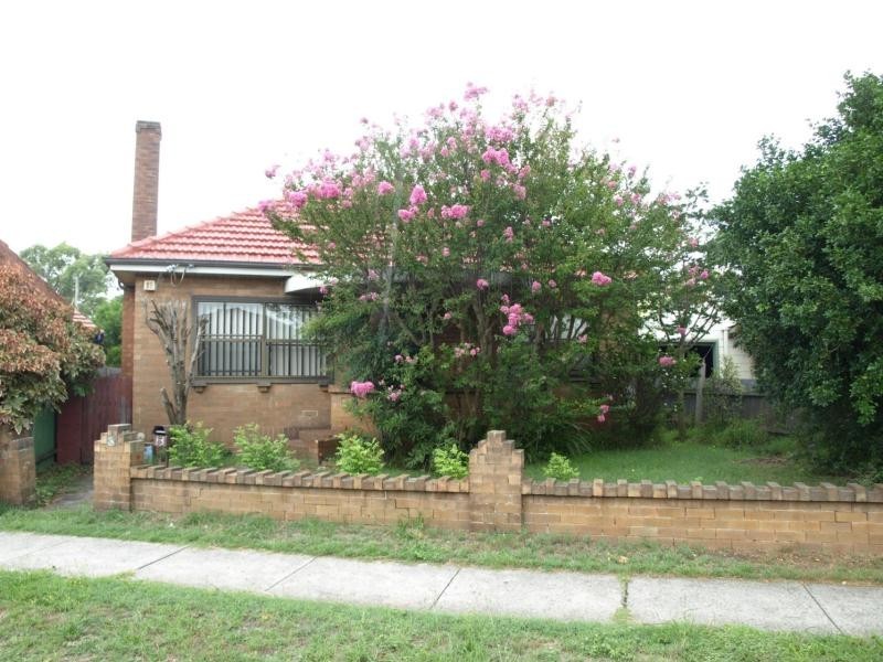 13 Silsoe  St, Mayfield NSW 2304