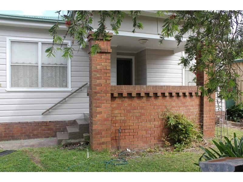 1 Whyte St, Mayfield NSW 2304