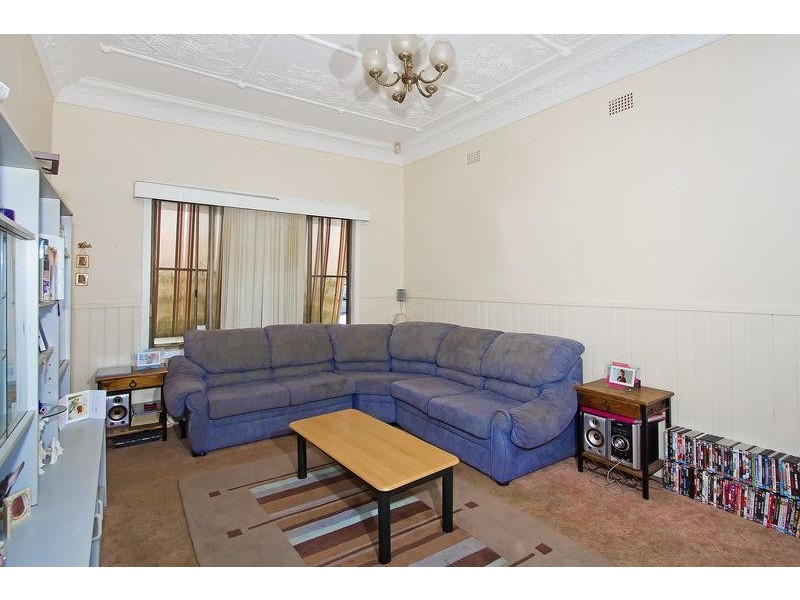 28 Nile St, Mayfield NSW 2304