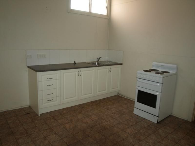 324 Maitland Rd, Mayfield NSW 2304
