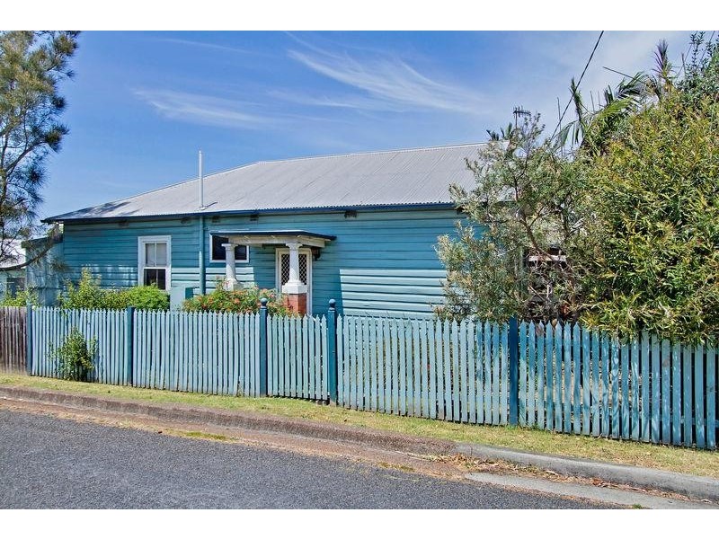31 Kerr St, Mayfield NSW 2304