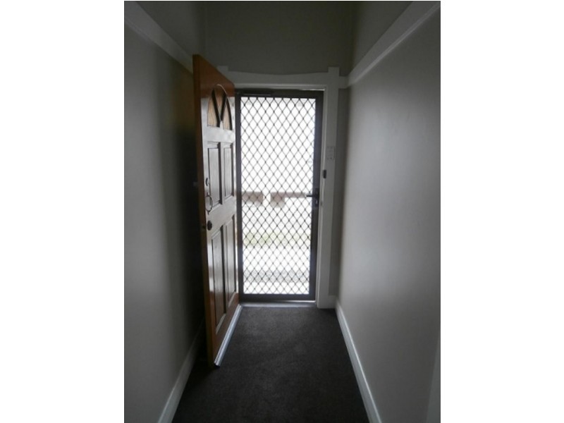 12 David St, Georgetown NSW 2298